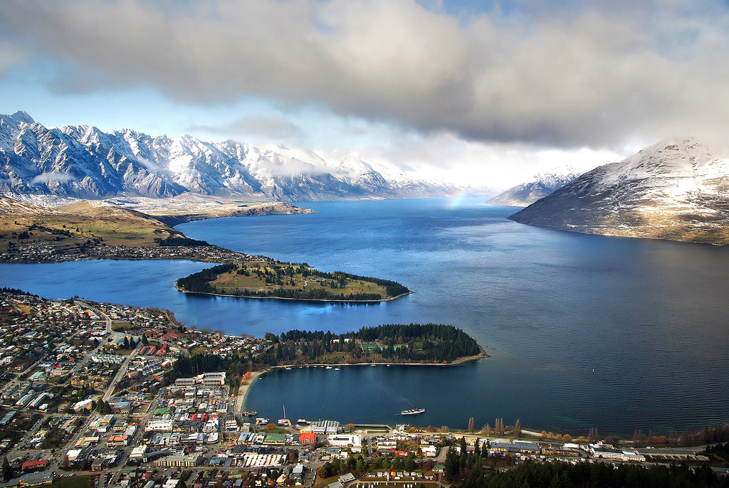 Queenstown Lakes — Lake Wakatipu and The Remarkables